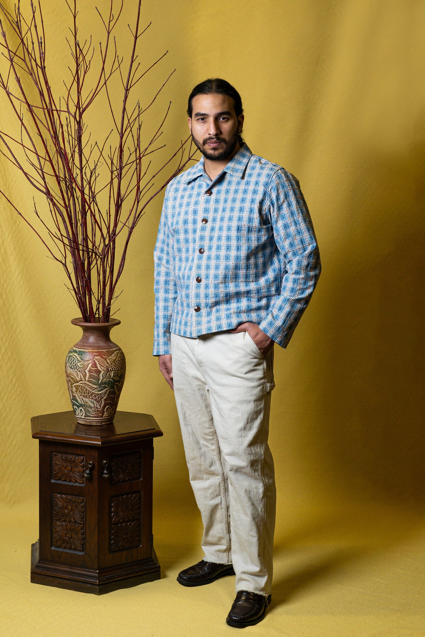 La Camisa Grid